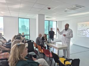 Бургас - Деца посетиха новата Детска болница