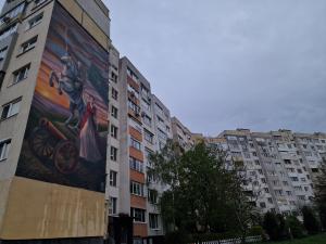 София – Стенопис за Априлското въстание върху блок в кв. Овча купел