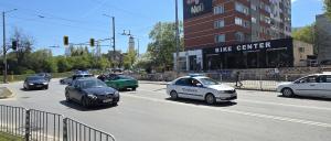 Катастрофа между автомобил и колоездач блокира района на Южен парк