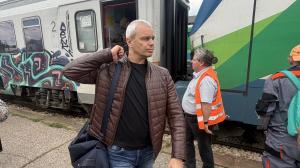 София - Гара Север - Костадинов пристигна с влак от Варна