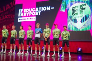 Бургас - Представяне на отборите в Джиро д’Италия