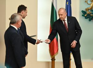 София - Президентство - връчване на мандат за правителство на Румен Радев