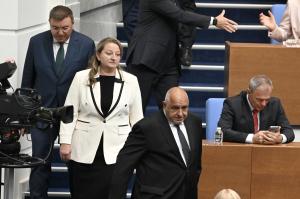 София – В парламента се очаква 107-то правителство на България да положи клетва (снимките се обновяват