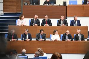 София – В парламента се очаква 107-то правителство на България да положи клетва (снимките се обновяват