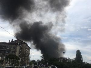 Голям пожар гори в столичния квартал ‘’Хаджи Димитър’’