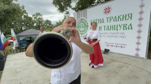 Хасково – Фестивал Китна Тракия пее и танцува