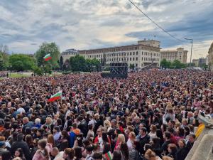 София - DARA празнува победата на „Евровизия“