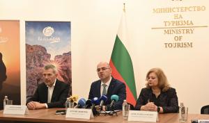 София - Министърът на туризма представи резултатите от одита на Министерството