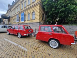София - Парад на ретро автомобили