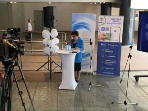 София - Представяне на картите за градски транспорт в телефонно приложение