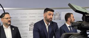 София - Столичен общински съвет - заседание и напрежение