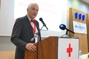 Близо половин милион души са получили помощ от Българския Червен кръст през 2025 г., каза председателят на организацията Христо Григоров