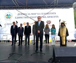 Възстановиха Детската асамблея 'Знаме на мира'