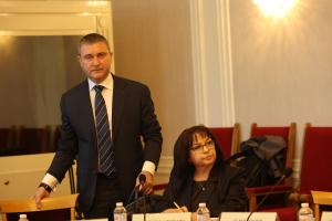 София - Заседание на Комисията по финанси в парламента