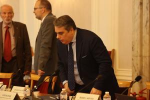 София - Заседание на Комисията по финанси в парламента