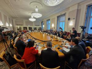 София - Заседание на Комисията по финанси в парламента
