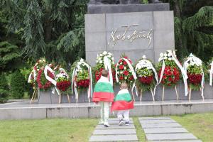 Враца - Памет за Ботев и загиналите за свободата