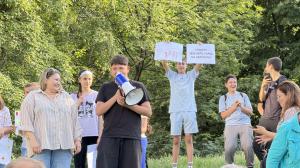София - кв.Красно село - протест срещу застрояването на поляна