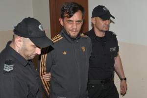Бургас - Съдебна мярка на задържания заседател Пламен Делев