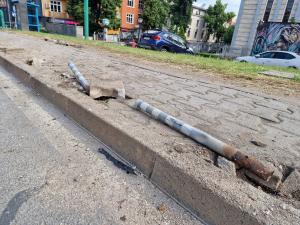 София - Катастрофирал автомобил на бул.Тодор Александров