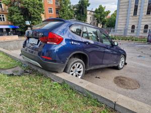София - Катастрофирал автомобил на бул.Тодор Александров