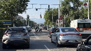 Паднал светофар затрудни движението в Пловдив