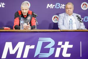 София - Представиха Любослав Пенев за новия старши треньор на ФК Локомотив (София)