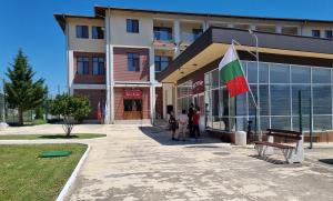 Аспарухово- Центъра за настаняване от семеен тип за стари хора
