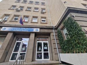 София - Изграждат зелена стена върху фасадата на Първа МБАЛ
