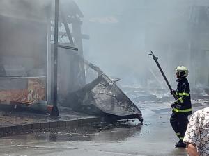 Бургас - Слънчев бряг - пожар в магазин за хранителни стоки