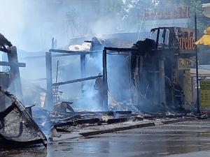 Бургас - Слънчев бряг - пожар в магазин за хранителни стоки