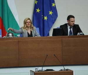 Парламентът ще продължи обсъждането на второ четене на промените в Закона за съдебната власт