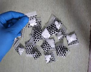 Заловиха мъж с наркотици и райски газ за 18 000 евро в Созопол