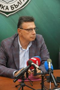 Брифинг в Бургас за несебърския шеф на ВИК и задържането му