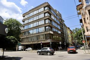 София - Пустеещата сграда на "Раковски"134 - СДС