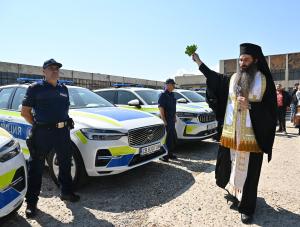 София - Церемония по връчване на полицейски автомобили