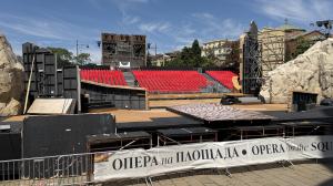 София - Декори на опера на пл.Ал.Невски