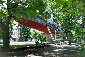 Варна - Освежаване на експонатите