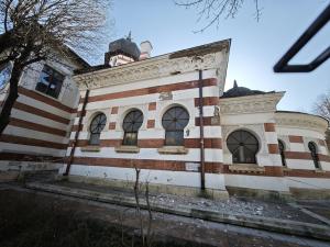 Плевен - Художествена галерия Дарение 'Колекция Светлин Русев'
