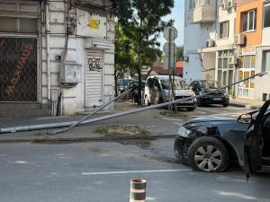 Варна - Автомобил самокатастрофира