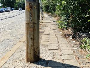 София - Бул. Джеймс Баучер и тротоарите в Лозенец са разнебитени