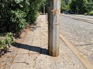 София - Бул. Джеймс Баучер и тротоарите в Лозенец са разнебитени