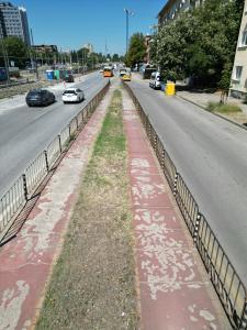 София - Занемарени и неизползвани велоалеи