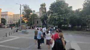 София - Опашка за поклонение пред Хавайската икона