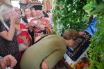Във Видинска епархия посрещнаха

Чудотворната Хавайска мироточива икона на Света Богородица
