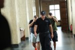 Съдебна мярка за баща и син за трафик на психотропни лекарства чрез куриерска фирма