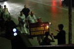 Хора с увреждания излязоха на нощно шествие за достъпна среда в София