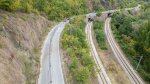 Укрепват свлачището на пътя Зверино - Елисейна
