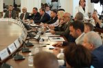 Изслушват особения търговски управител на „Лукойл" Евгени Симеонов в Комисията по икономика