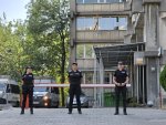 Пред посолството на Северна Македония се провежда протест в защита на Ива Михайлова (Снимките се обновяват )